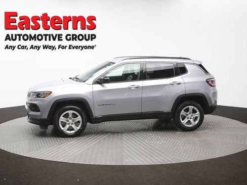 Used 2024 Jeep Compass Latitude AWD/4WD image 55