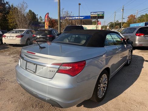 Used 2012 Chrysler 200 Limited image 5