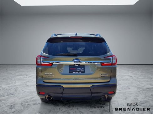 Used 2024 Subaru Ascent Limited w/ Technology Package AWD/4WD image 6