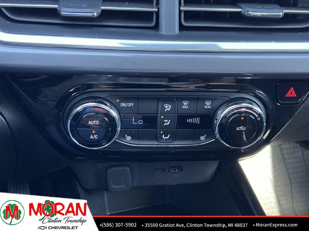 Used 2024 Chevrolet Trax ACTIV w/ Driver Confidence Package FWD image 23