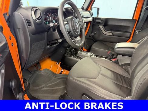 Used 2013 Jeep Wrangler Sport AWD/4WD image 8