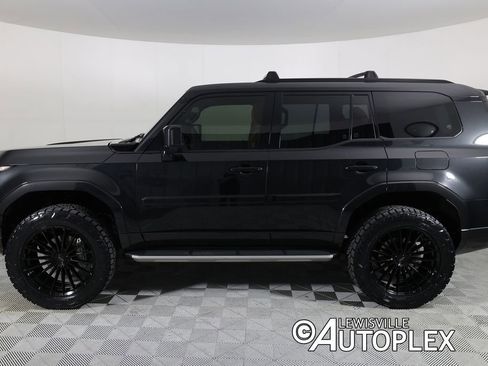 Used 2026 Lexus GX 550 550 Premium+ w/ Accessory Package (2T) image 8