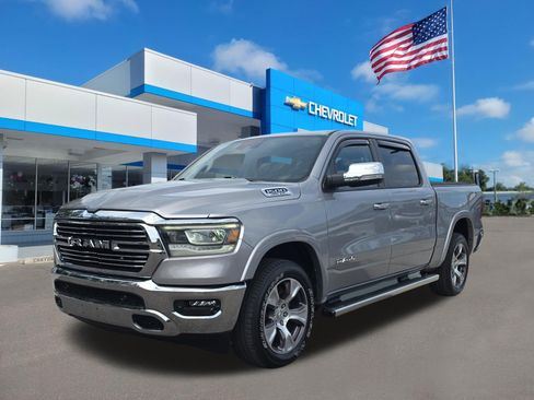 Used 2022 RAM 1500 Laramie AWD/4WD image 4