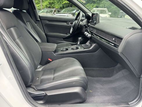 Used 2023 Honda Civic Sport image 15
