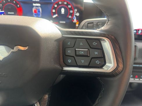 Used 2025 Ford Mustang Coupe image 21