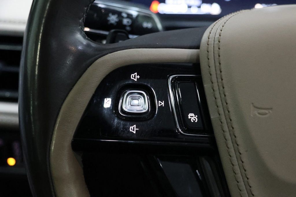 Used 2020 Lincoln Aviator Reserve w/ Equipment Group 202A AWD/4WD image 22