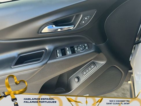 Used 2020 Chevrolet Equinox Premier image 13