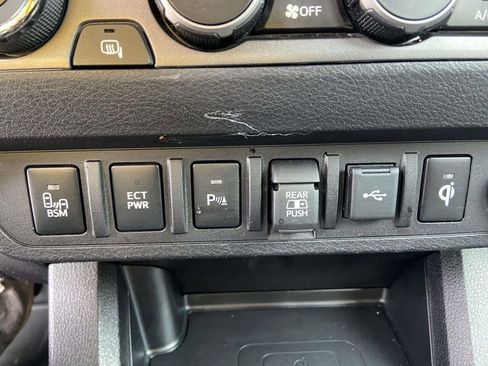 Used 2023 Toyota Tacoma TRD Sport w/ Advanced Technology Package image 22