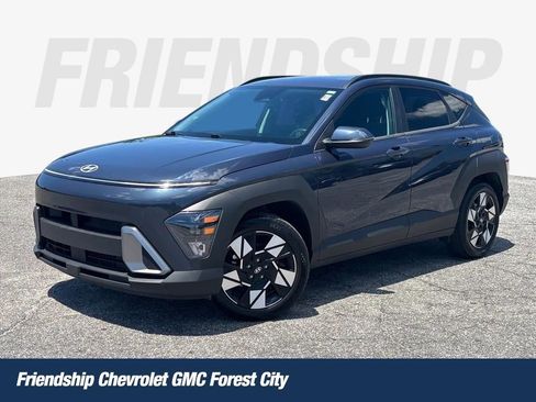 Used 2025 Hyundai Kona SEL FWD image 1