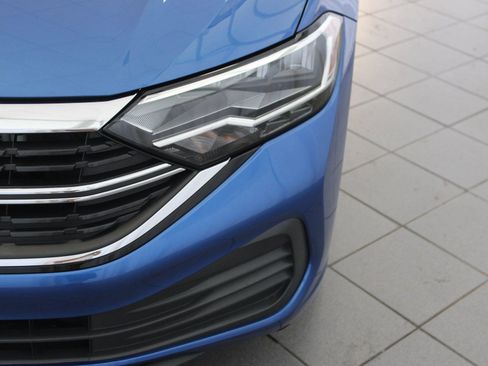 Used 2022 Volkswagen Jetta SE image 10
