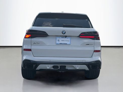 New 2026 BMW X5 xDrive40i w/ M Sport Package image 4