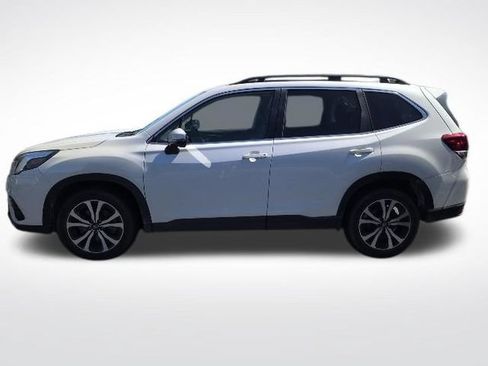 Used 2023 Subaru Forester Limited AWD/4WD image 6