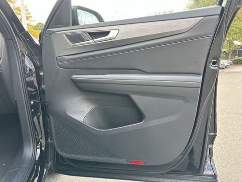 New 2026 Volkswagen Atlas Cross Sport SE image 22