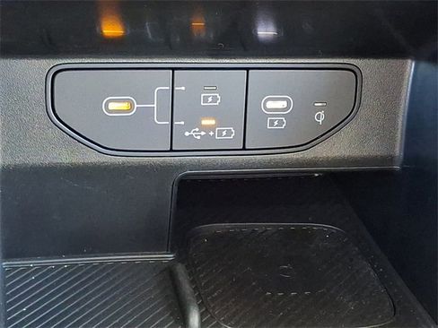 Used 2025 Kia Sorento S w/ Panoramic Sunroof Package image 29