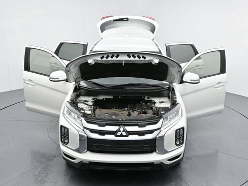 Used 2020 Mitsubishi Outlander Sport SE image 39