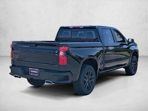 New 2026 Chevrolet Silverado 1500 RST w/ Z71 Off-Road Package AWD/4WD image 2