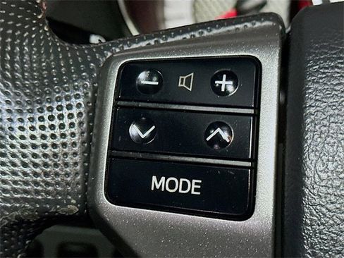 Used 2013 Toyota Tacoma 4x4 Double Cab image 33