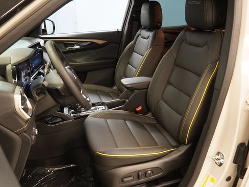 New 2026 Chevrolet TrailBlazer ACTIV w/ Convenience Package FWD image 3