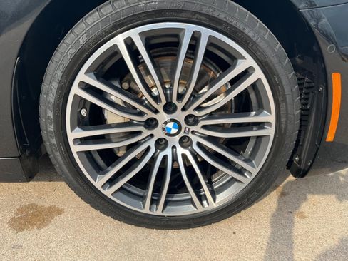 Used 2018 BMW 530i image 12
