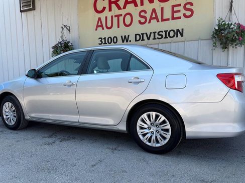 Used 2012 Toyota Camry LE FWD image 9