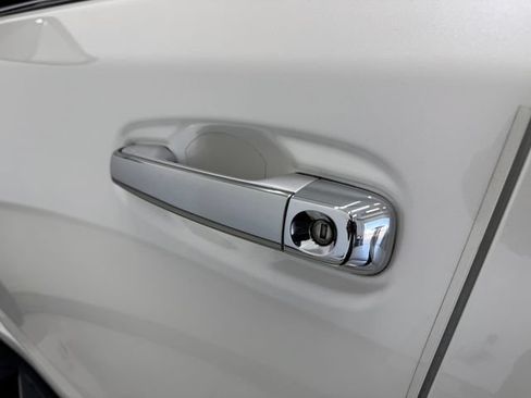 Used 2017 Toyota 4Runner Limited RWD image 37