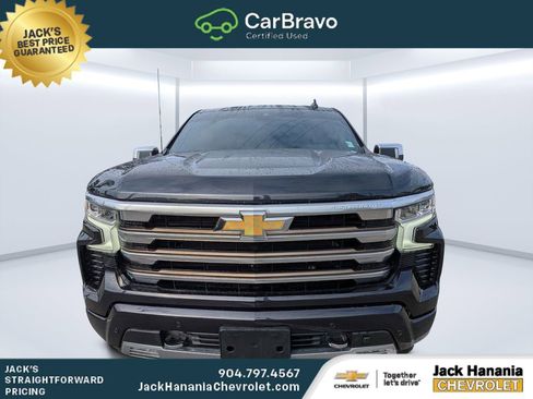 Certified 2022 Chevrolet Silverado 1500 High Country w/ Technology Package AWD/4WD image 8