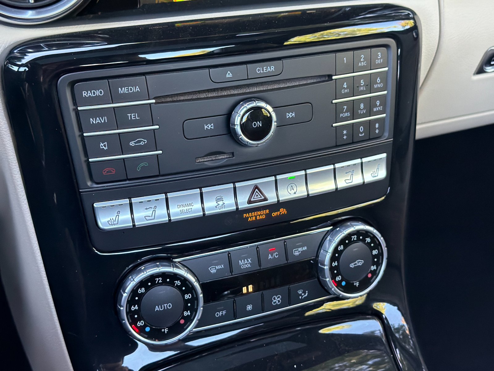 Used 2019 Mercedes-Benz SLC 43 AMG image 17