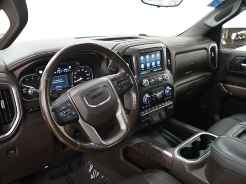 Used 2021 GMC Sierra 1500 Denali w/ Denali Ultimate Package AWD/4WD image 26