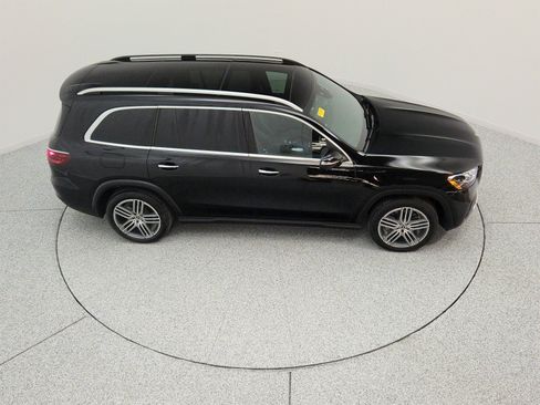 Certified 2026 Mercedes-Benz GLS 450 4MATIC image 25