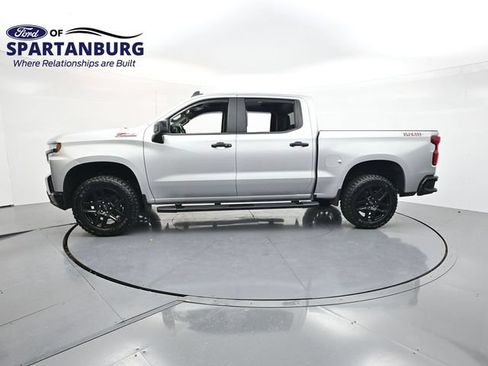 Used 2021 Chevrolet Silverado 1500 LT Trail Boss w/ Bed Protection Package AWD/4WD image 4
