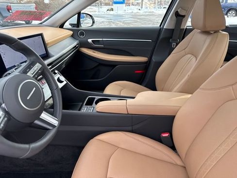 Certified 2025 Hyundai Sonata Limited image 14