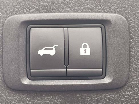 Used 2024 Mitsubishi Eclipse Cross SE AWD/4WD image 19