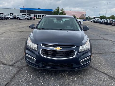 Used 2016 Chevrolet Cruze LT FWD image 12