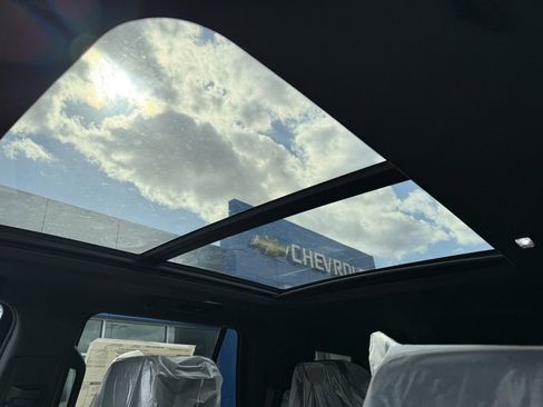 New 2026 Chevrolet Tahoe Premier AWD/4WD image 11