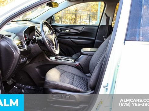 Used 2020 Chevrolet Equinox LT image 17