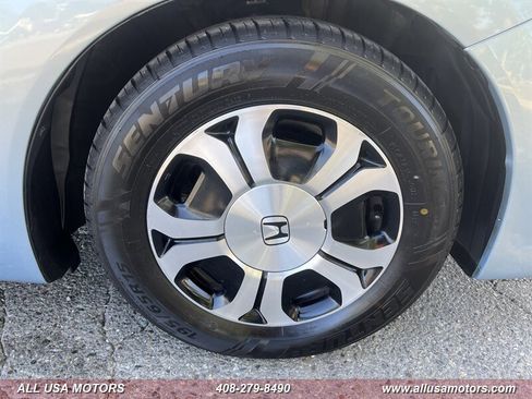 Used 2015 Honda Civic Hybrid Sedan image 12