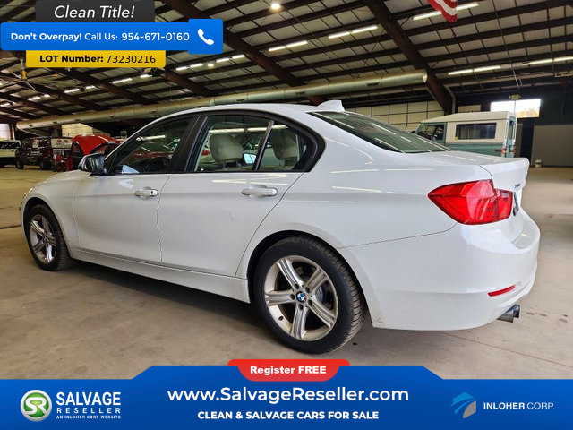 Used 2013 BMW 328i xDrive Sedan AWD/4WD image 3