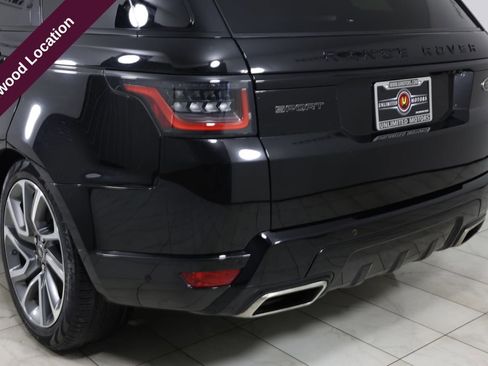 Used 2018 Land Rover Range Rover Sport HSE Dynamic image 46