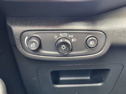 Used 2023 Chevrolet TrailBlazer ACTIV FWD image 22