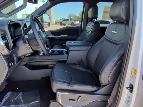 New 2026 Ford F250 Platinum image 13