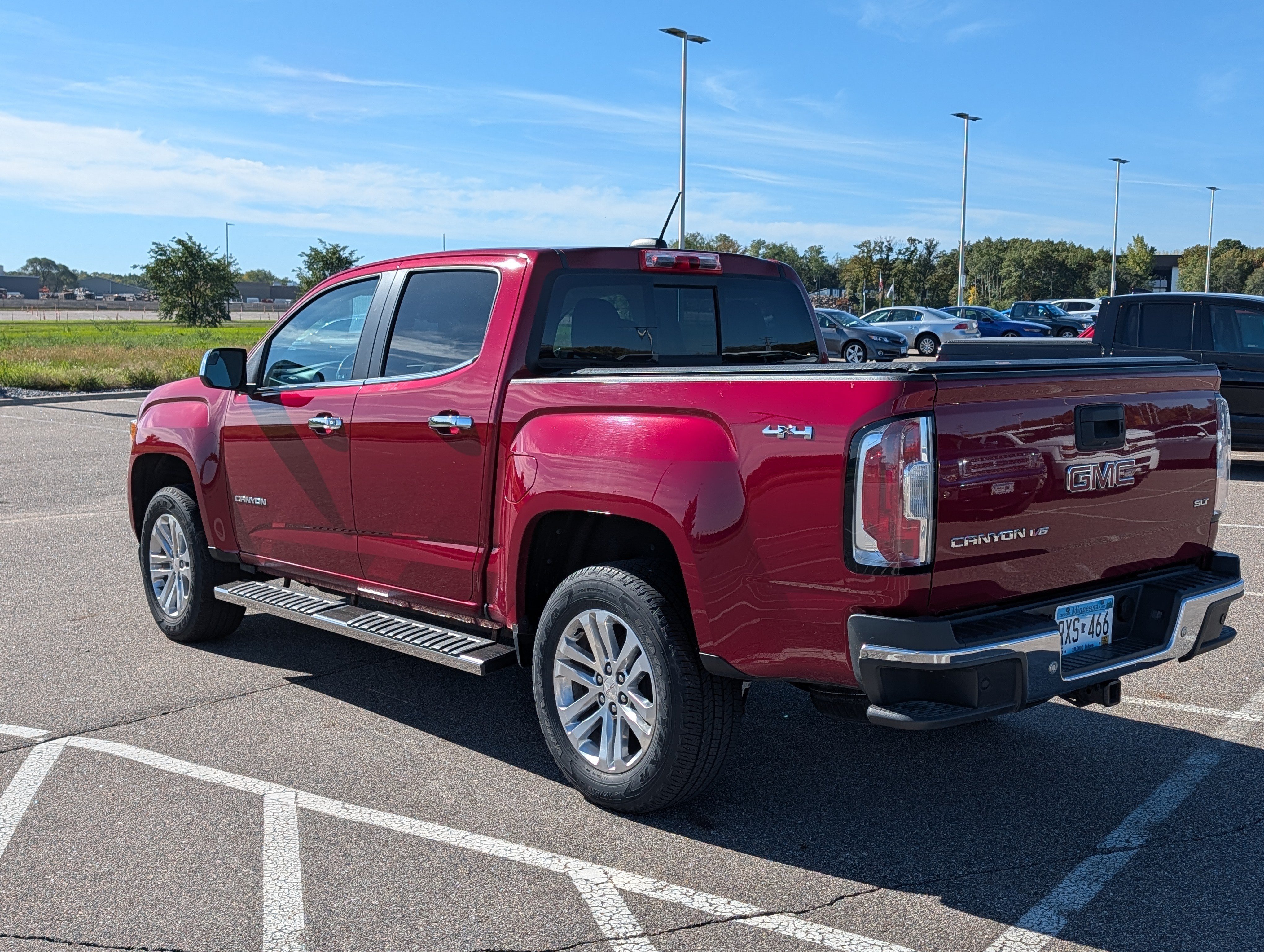 Used 2019 GMC Canyon SLT w/ Trailering Package AWD/4WD image 3