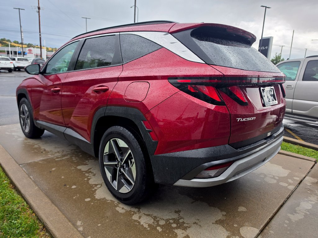 Used 2025 Hyundai Tucson SEL AWD/4WD image 7
