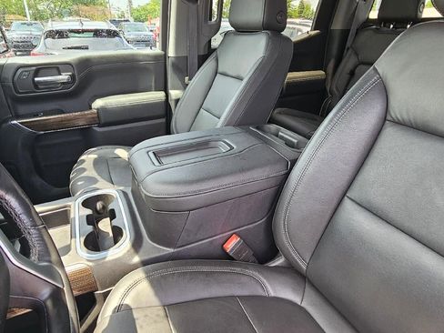 Used 2019 Chevrolet Silverado 1500 LT Trail Boss AWD/4WD image 11