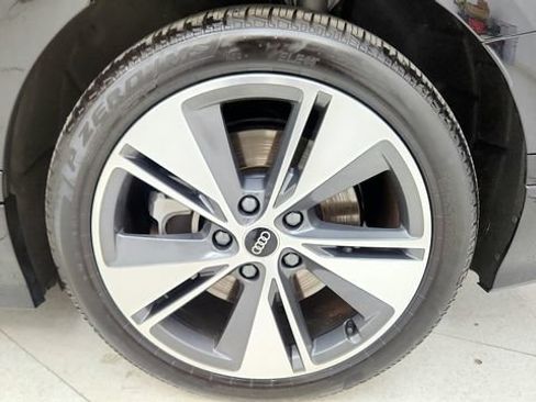 Used 2025 Audi A6 e-tron Premium Plus w/ Premium Plus RWD image 79