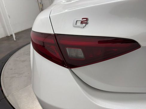 Used 2019 Alfa Romeo Giulia Ti w/ Quick Order Package 22Z Lusso image 13