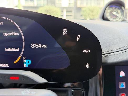 Used 2020 Porsche Taycan Turbo S image 44