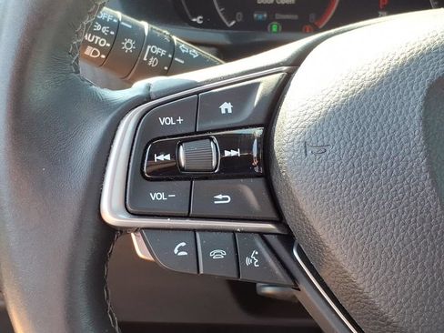 Used 2018 Honda Accord EX-L image 16