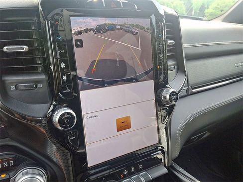Certified 2024 RAM 1500 Limited image 19
