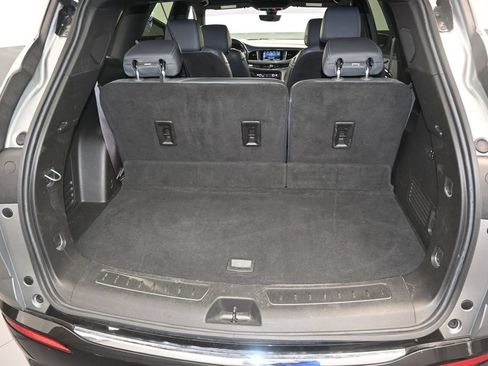 Used 2024 Buick Enclave Premium FWD image 15