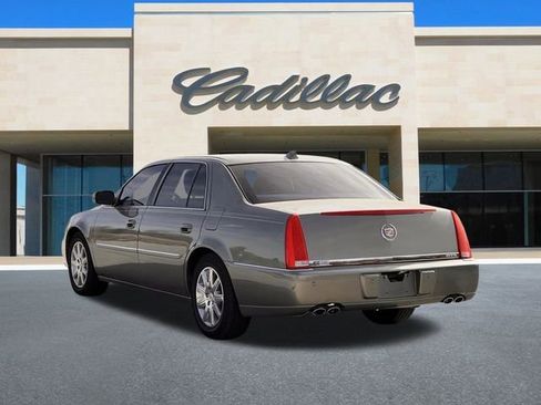 Used 2011 Cadillac DTS Premium w/ Driver Awareness Package image 7